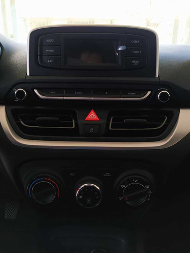 Imagem 8 de 14 de Hyundai Hb20 1.0 Sense (flex)
