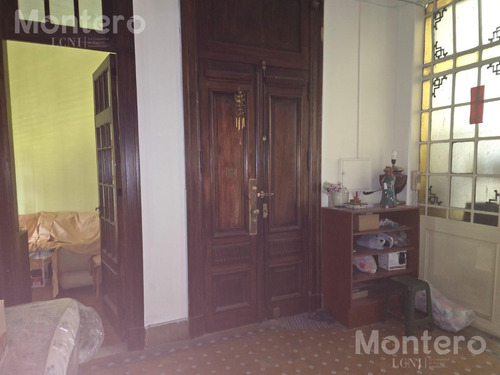 Departamento En Congreso , 7 Ambientes Con Patio Y Balcon