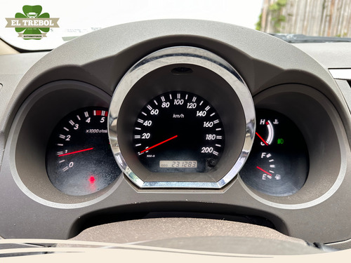 Toyota Hilux Sw4 3.0 I Srv At Cuero 4x4