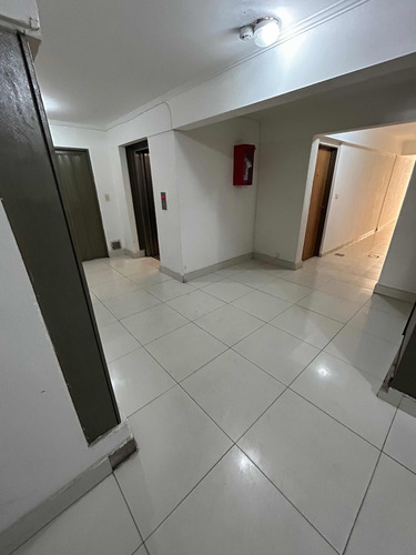 Vendo Departamento Un Dormitorio Barrio Alberdi, Cordoba