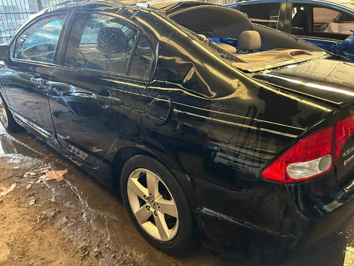 Imagen 15 de 18 de Honda Civic Lxs 4p Chocado Parte Trasera Y Poco Delantera