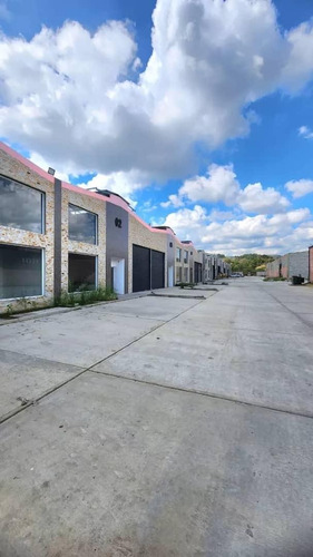 ¡oportunidad Única En San Diego Para Tu Negocio! Galpón Industrial (el Remanso) Az
