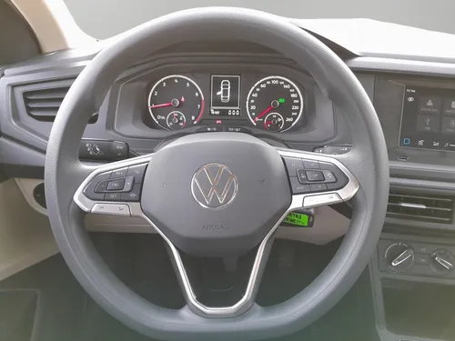Volkswagen Virtus 4p Trendline L4/1.6 Aut