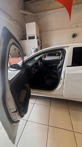 Chevrolet Onix 1.0 Ls 5p