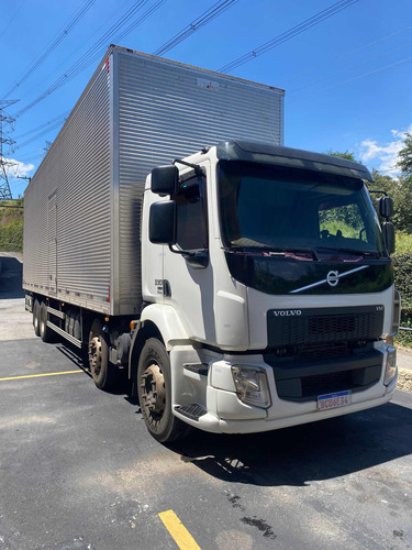 Volvo Vm 330 8x2 Bitruck - 2018 No Chassi
