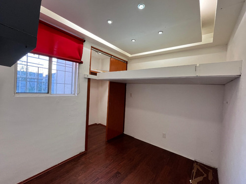 Casa En Venta En Paseos De Tecamac, Tecamac