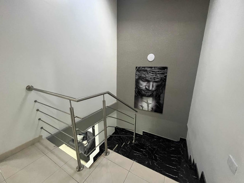 Imagen 10 de 29 de Moderna Casa En Venta Pueblo Nuevo