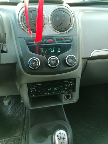 Chevrolet Agile 1.4 Ls Aa+da+mp3 2010
