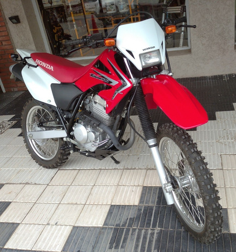 Honda Tornado 250 2016