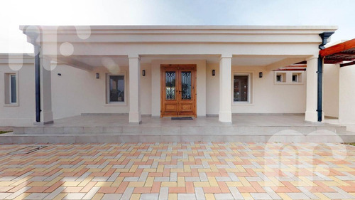 Imagen 1 de 30 de Venta Casa En Campos De Roca Ii