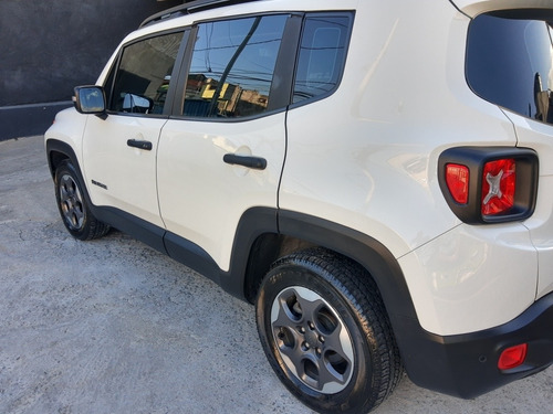 Jeep Renegade 2017 1.8 Sport Flex Aut. 5p