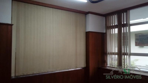 Sala - Petrópolis, Centro - L2135