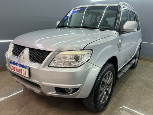 Mitsubishi Pajero TR4 2.0 4X2 16V 140CV FLEX 4P AUTOMÁTICO