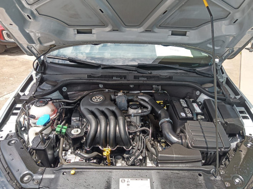 Imagen 12 de 14 de Volkswagen Jetta 2018 2.0 Tiptronic At