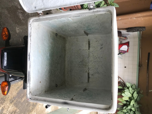 Suzuki Ax4 Usada +parrilla+cajón Para Domicilio Desmotables