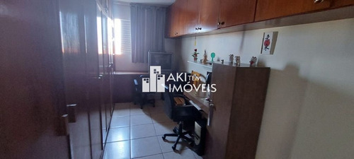 Imagem 14 de 23 de Excelente Apartamento No Centro - 10651