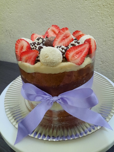 Imagem 3 de 5 de Naked Cake