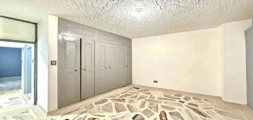 Apartamento En Venta En Popular Modelo (279061542).