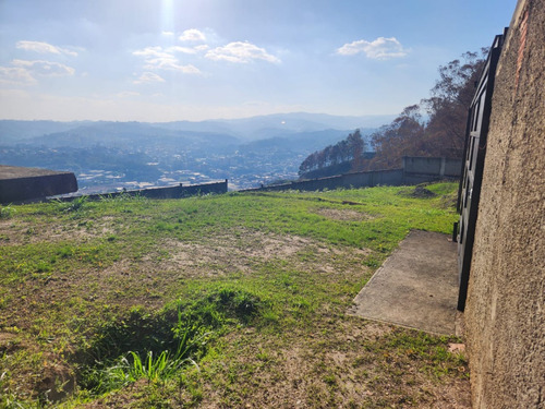 Amplio Terreno Plano En Venta Con Espectacular Vista En Urb. Pan De Azúcar, Carrizal.