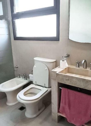 Imagen 22 de 30 de Casa Venta 4 Dormitorios, 4 Baños Y Piscina-lote 383 Mts 2 Y 230 Mts Cubiertos- La Plata