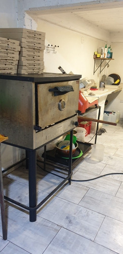 Imagen 6 de 25 de Roticeria Casa's De Empanadas Y Pizzas