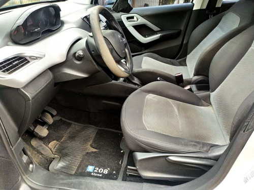 Peugeot 208 Active 1.5 8v Flex
