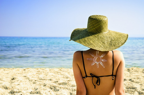 Protector Solar Spf 40 Con Color 100gr Carthage