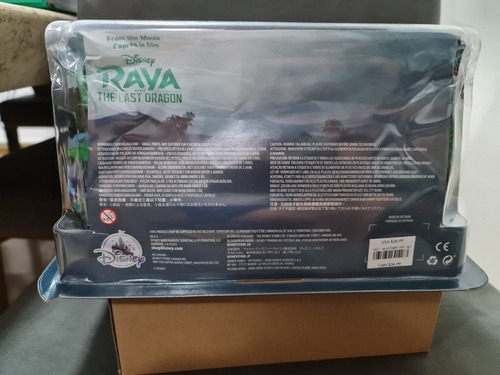 Raya And The Last Dragon Play Set Disney Store Delux Figurin (Usado)