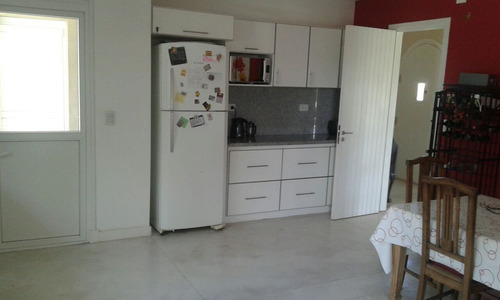 Espectacular Propiedad En Barrio Privado En Alquiler
