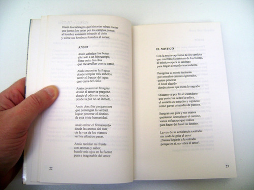 Memorias Del Silencio Seleccion Poetica Borges Urano Boedo (Usado)
