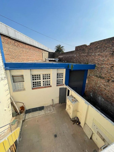 Imagen 5 de 12 de Galpón Mas Vivienda 290m2 En Venta - Villa Soldati