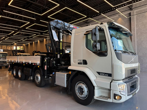 Caminhão Volvo Vm290 Lx 8x2 Cabine Leito Munck Argos 45t