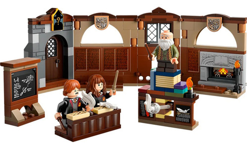 Lego Harry Potter Hogwarts: Clase De Encantamientos (76442)