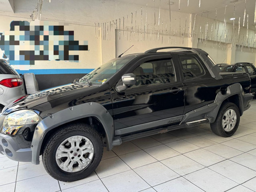 Fiat Strada 1.8 16v Adventure Cab. Dupla Flex 2p