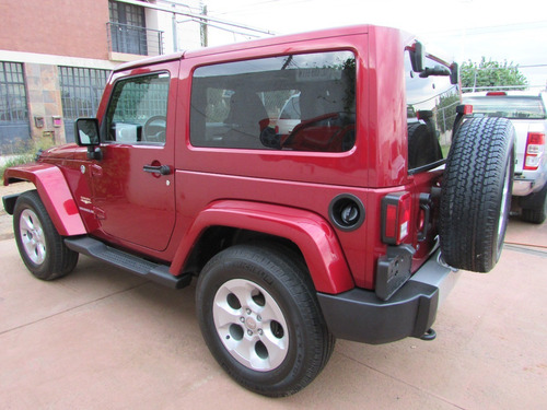 Imagen 5 de 13 de Jeep Wrangler 2013 Unlimited Sahara 4x4 Automático