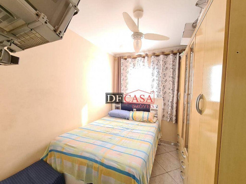Imagem 25 de 28 de Apartamento Da Cohab Do Grande Com Ótimo Acabamento, Cozinha E Banheiro Modificado. - Ap7217