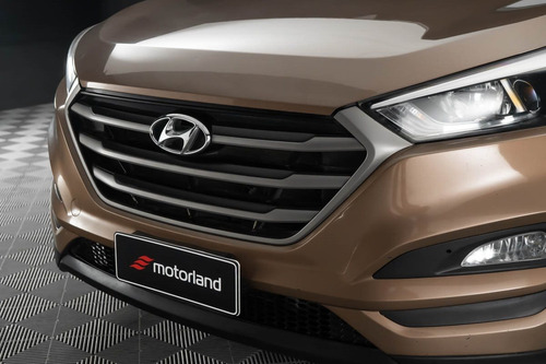 Imagen 5 de 25 de Hyundai Tucson Gl Sport - Motorland Permuto / Financio