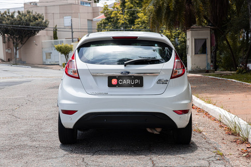 Ford New Fiesta Hatch Titanium 1.6 16v (aut)