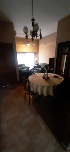 Casa 3 Ambientes Solano Lote De 10x25 T/servicios