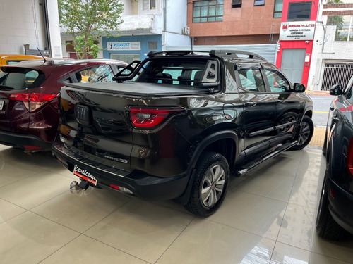 Fiat Toro 1.8 16v Freedom Flex 4x2 Aut. 4p