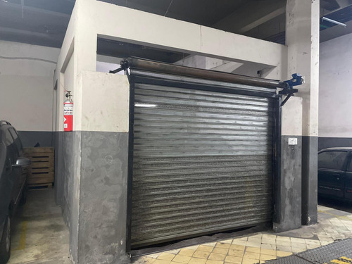 Cochera En Venta En Tribunales A Metros Del Congreso