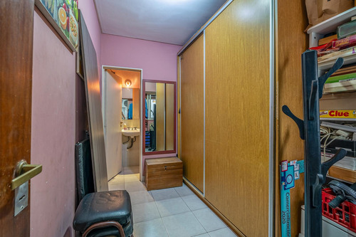 Excelente Semipiso - Venta - 4 Ambientes - Balcon - Frente - Cochera - Belgrano