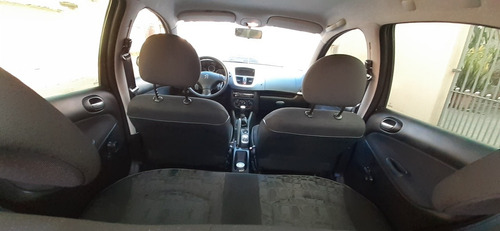 Peugeot 207 2011 1.4 Xr Flex 5p