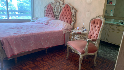 Venta De Apartamento De 4h 3b 2p Av Las Acacias