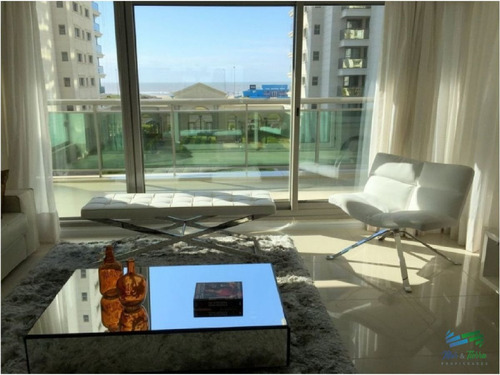 Imagen 2 de 30 de Torre De Categoría, Primera Línea Playa Brava - Punta Del Este Brava