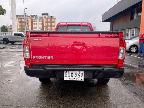 Nissan Frontier 2.5 L