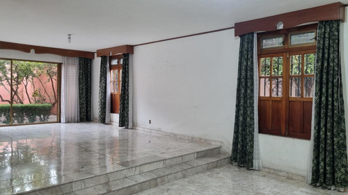 Residencia De Alta Plusvalía En El Corazón De Querétaro Con Uso De Suelo Mixto Inversión Garantiz...