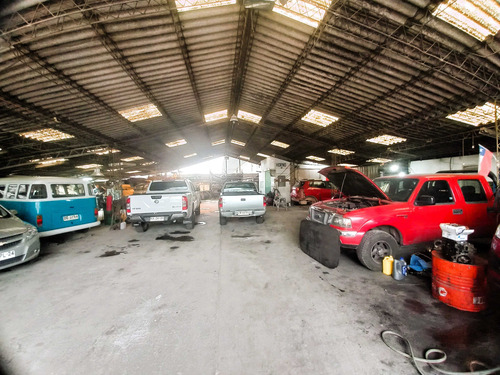 Gran Galpón En Excelente Sector Comercial, Ma (109234)