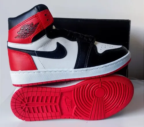 Tenis nike jordan negro con clearance rojo