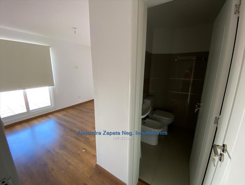 Penthouse 2 Dormitorios 3 Baños Garage Fijo Parrillero Impe